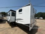 Thumbnail Photo 3 for 2022 JAYCO Eagle