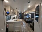 Thumbnail Photo 2 for 2022 JAYCO Eagle