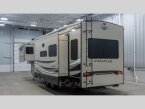 Thumbnail Photo 4 for 2022 JAYCO Pinnacle