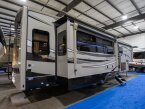 Thumbnail Photo 2 for 2022 JAYCO Pinnacle