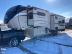 Thumbnail Photo 2 for 2022 JAYCO Pinnacle