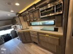 Thumbnail Photo 3 for 2022 JAYCO Seneca