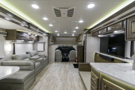 Photo 1 for 2022 JAYCO Seneca