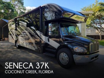 2022 JAYCO Seneca 37K
