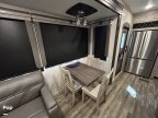 Thumbnail Photo 5 for 2022 Keystone Alpine 3910RK