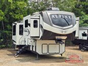 2022 Keystone Alpine 3700FL