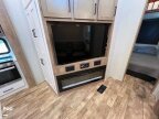 Thumbnail Photo 5 for 2022 Keystone Arcadia 3940LT