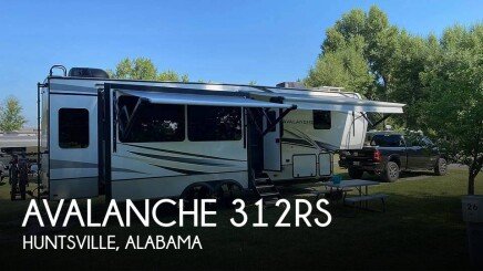 Photo 1 for 2022 Keystone Avalanche 312RS