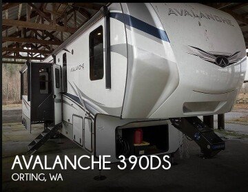 2022 Keystone Avalanche 390DS