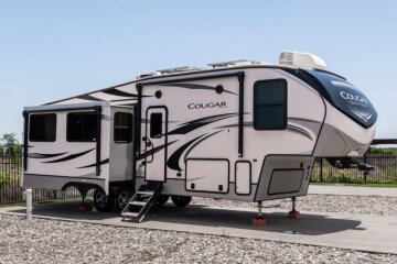 2022 Keystone Cougar