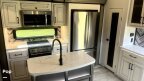 Thumbnail Photo 6 for 2022 Keystone Montana 3791RD