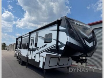 2022 Keystone Raptor 352