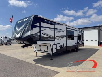 2022 Keystone Raptor 351