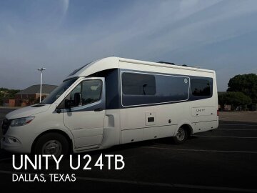 2022 Leisure Travel Vans Unity