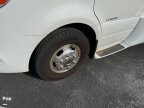 Thumbnail Photo 5 for 2022 Leisure Travel Vans Unity