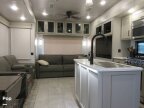 Thumbnail Photo 4 for 2022 Palomino Columbus