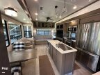 Thumbnail Photo 2 for 2022 Palomino Columbus