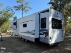 Thumbnail Photo 2 for 2022 Palomino Columbus