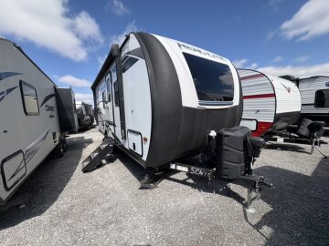 2022 Palomino Real-Lite