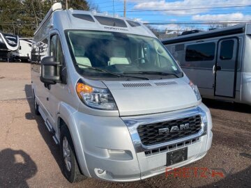 2022 Roadtrek Zion