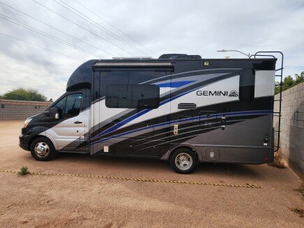 Photo 1 for 2022 Thor Gemini 23TE for Sale by Owner