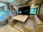 Thumbnail Photo 5 for 2022 Thor Venetian B42