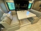 Thumbnail Photo 6 for 2022 Thor Venetian B42
