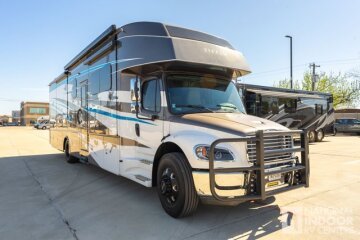 2022 Tiffin Allegro Bay