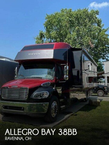 2022 Tiffin Allegro Bay