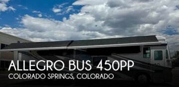 2022 Tiffin Allegro Bus