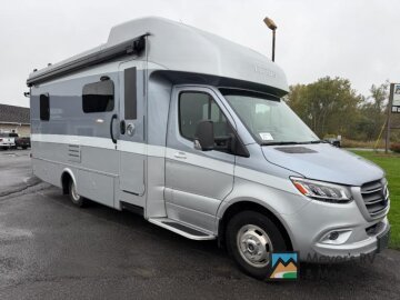 2022 Tiffin Wayfarer 25 SW