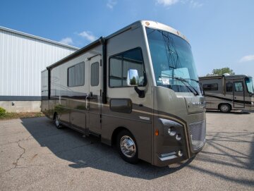 2022 Winnebago Adventurer 29B