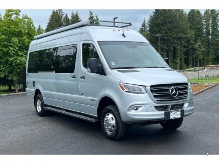 Photo 1 for 2022 Winnebago Boldt 70BL 4x4