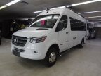 Thumbnail Photo 2 for 2022 Winnebago Boldt