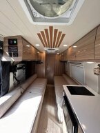 Thumbnail Photo 6 for 2022 Winnebago Boldt 70KL