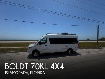 2022 Winnebago Boldt 70KL