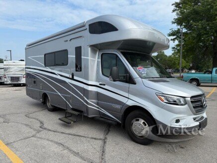 Photo 1 for 2022 Winnebago Navion 24D