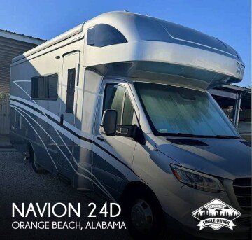 2022 Winnebago Navion 24D