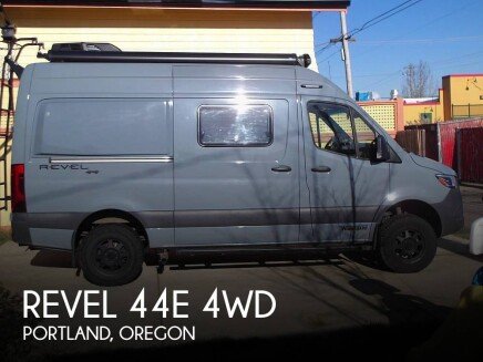 Photo 1 for 2022 Winnebago Revel 44E