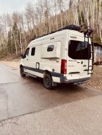 Thumbnail Photo 3 for 2022 Winnebago Revel 44E for Sale by Owner