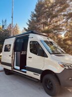 Thumbnail Photo 1 for 2022 Winnebago Revel 44E for Sale by Owner