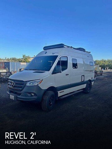 2022 Winnebago Revel 44E