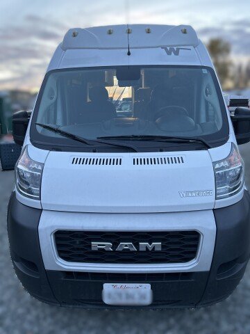 2022 Winnebago Solis 59P