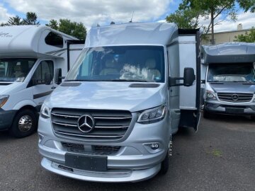 2023 Airstream Atlas