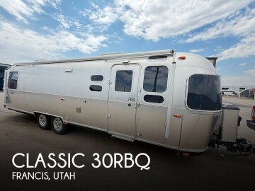 2023 Airstream Classic