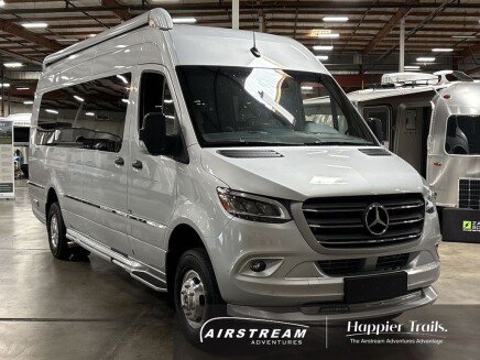 Photo 1 for New 2023 Airstream Interstate