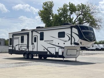 2023 Coachmen Brookstone