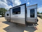 Thumbnail Photo 2 for 2023 Coachmen Catalina 231MKS