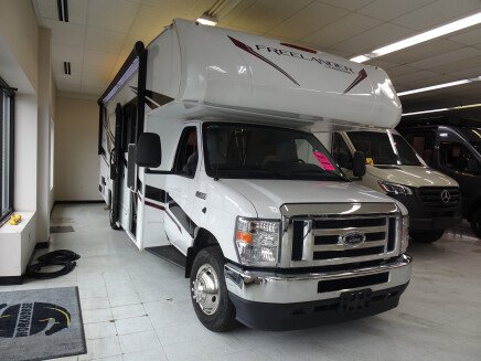 Photo 1 for 2023 Coachmen Freelander