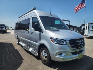 2023 Coachmen Galleria 24FL